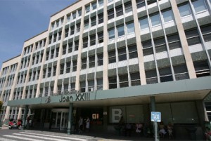 Façana de l'Hospital Universitari Joan XXIII de Tarragona