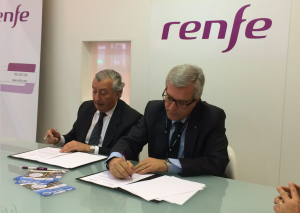 Signatura de l'acord entre l'Ajuntament i Renfe
