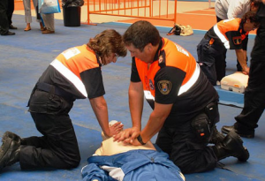 Imatge d'uns voluntaris de Protecció Civil. Foto anav.org.es