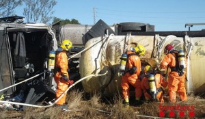 Imatge del darrer sinistre d'un camió a l'AP-7, al Camp de Tarragona
