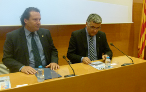 L'alcalde de Torredembarra, Daniel Masagué, i el president de RCD Espanyol de Barcelona, Joan Collet