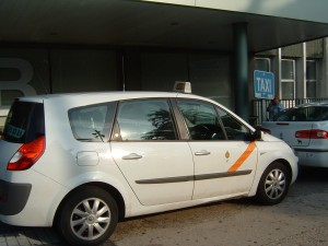 Imatge d'arxiu d'un taxi de Tarragona. Foto: Tarragona21.cat