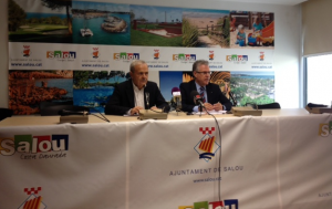 L'alcalde de Salou i el regidor de Turisme presentant el balanç turístic de la temporada