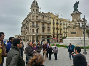 La guia de 'Grans runes de Tarragona' vol conscienciar sobre els projectes abandonats a la ciutat