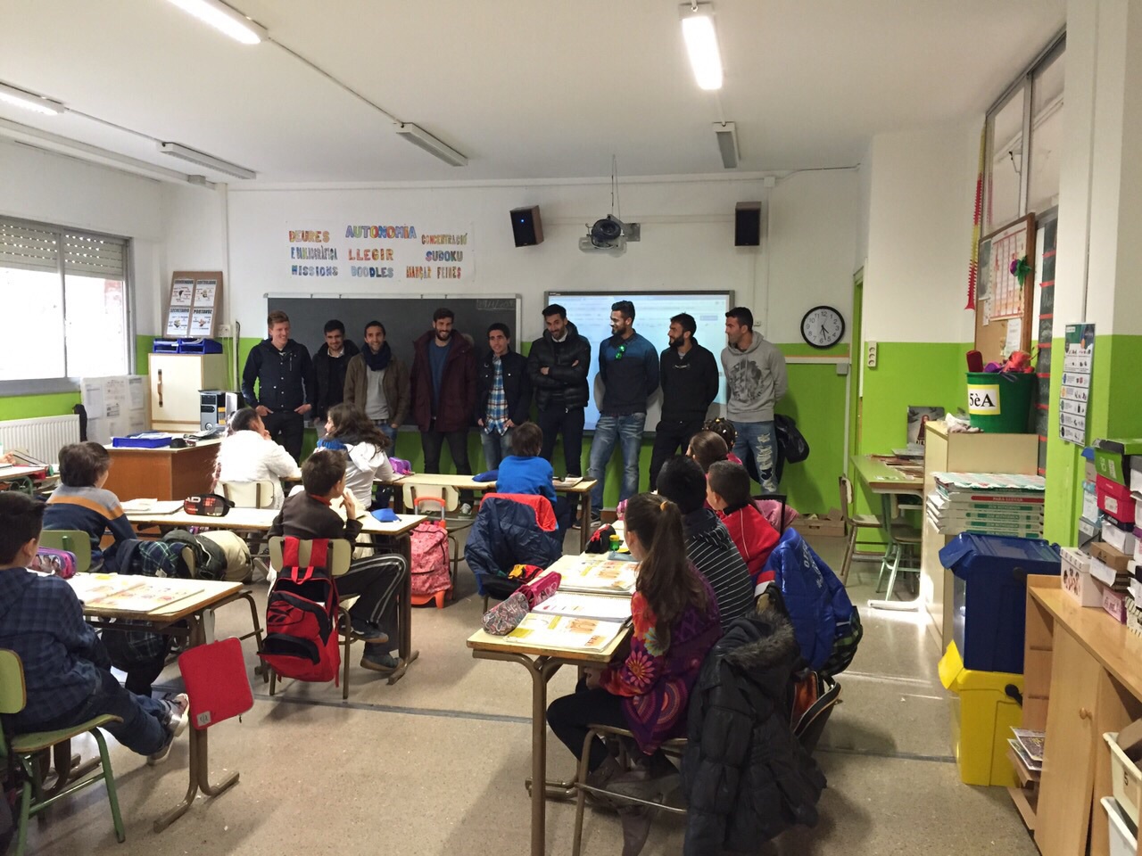 Els jugadors del Nàstic van visitar l'escola de Constantí