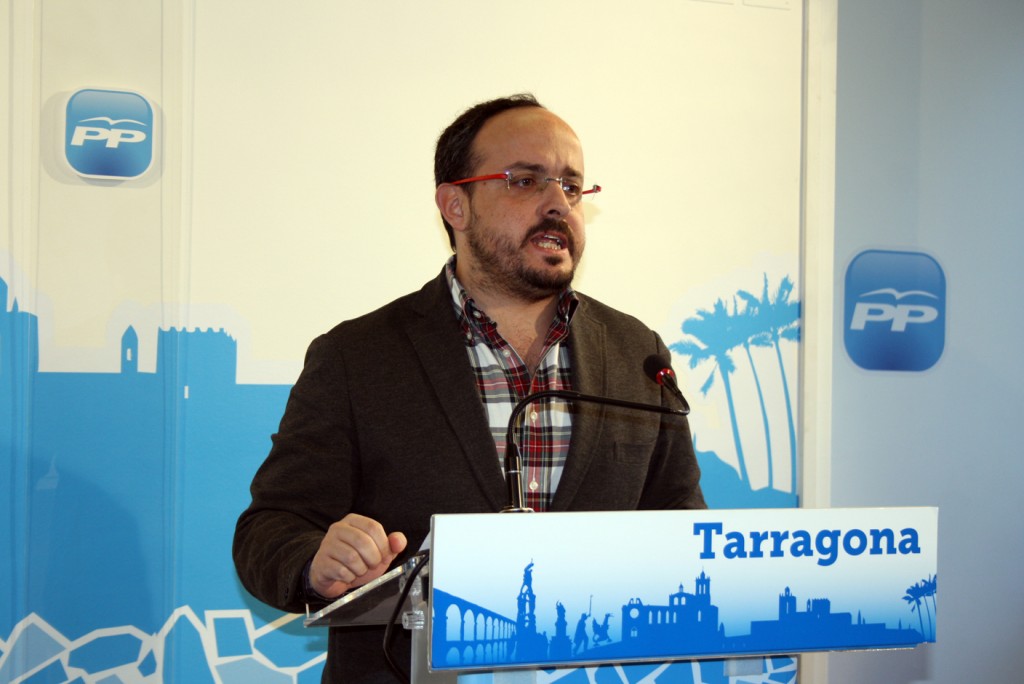 Alejandro Fernández a la seva presentació de les mesures de seguretat. FOTO:PP Tarragona