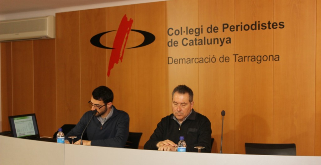 Ricard Riol (esquerra) i Daniel Pi a la presentació a a seu del Col·legi de Periodistes de Tarragona. Foto:Tarragona21