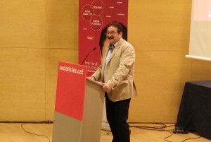 Antoni Brull, durant la presentació del programa de les municipal. Foto: Tarragona21