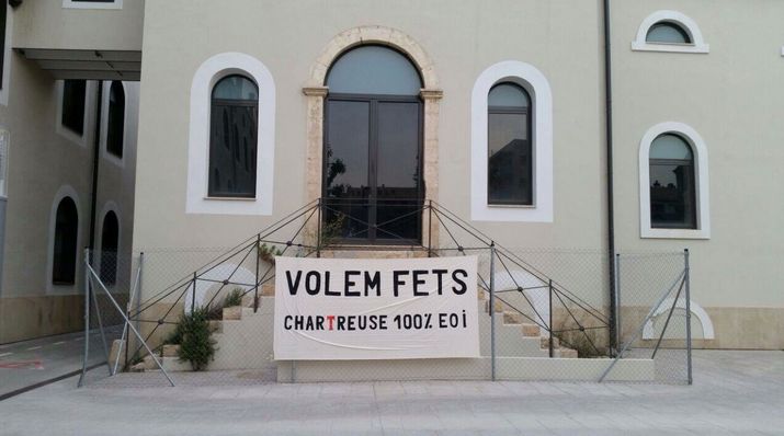 Reclamen als polítics en campanya que 'es mullin' per l'EOI a la Chartreuse