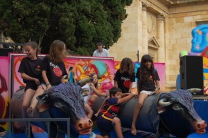 Activitats organitzades pel Xiquets a la plaça del Rei. Foto: Tarragona21