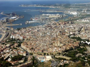 Vista aèria de Tarragona i el seu Port. Foto: Tinet.cat