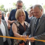 L’alcalde Jordi Llopart inaugura el nou mercat de Creixell