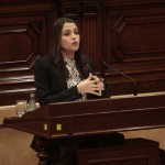 L’oposició del Parlament parla de ‘bogeria’ i de ‘divisió’ de la societat catalana