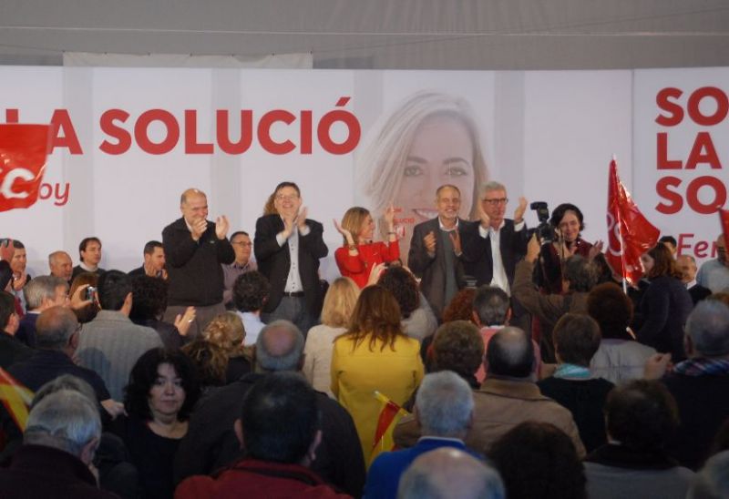 Carmé Chacón, Josep Fèlix Ballesteros, Joan Ruiz i Ximo Puig durant l'acte de campanya a Tarragona. Foto: Tarragona 21