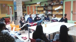 Imatge d'una reunió de joves d'entitats d Torredembarra
