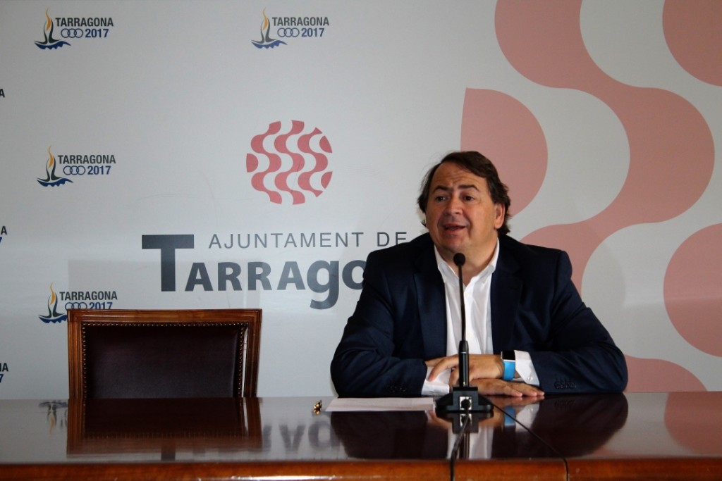 Pau Pérez, conseller d'hisenda, ha estat l'encarregat d'explicar la proposta de l'equip de Govern municipal. Foto:Mauri