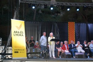 Imatge d'un acte de l'ANC de Tarragona i Òmnium Cultural al Camp de Mart