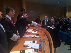 Un moment de la imposició de togues als nous advocats de Tarragona