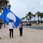 La platja de la Pineda llueix un any més la bandera blava