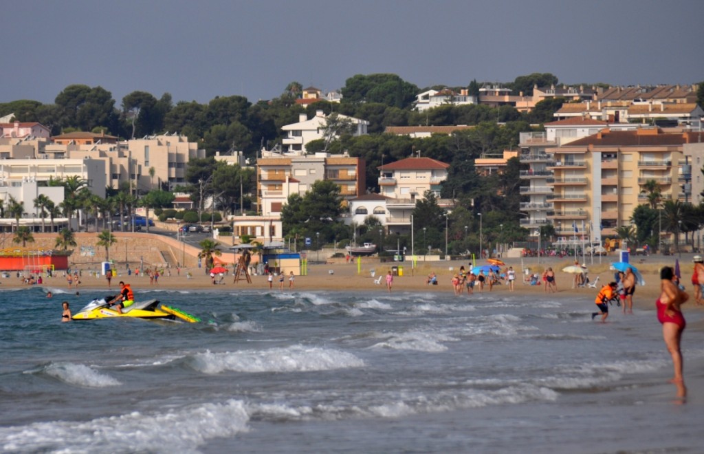 Imatge del simulacre a les platges de Torredembarra. Foto: Cedida