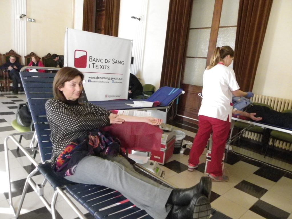 Una participant en la marató de donants de sang de Tarragona. Foto: Romà Rofes / Tarragona21.cat