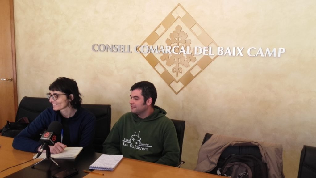 Els consellers comarcals de la CUP anuncien que han portat Dalmau a la fiscalia. Foto: Cedida