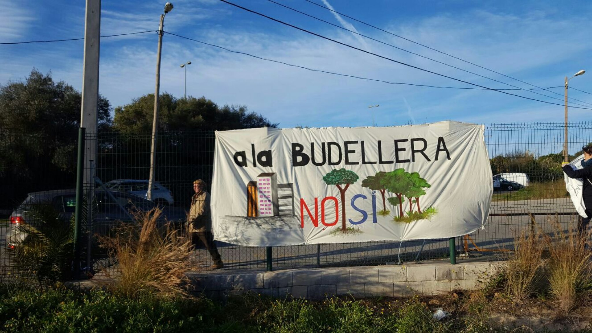 Cartell d'una protesta contra el pla urbanístic de la Budellera. Foto: Cedida