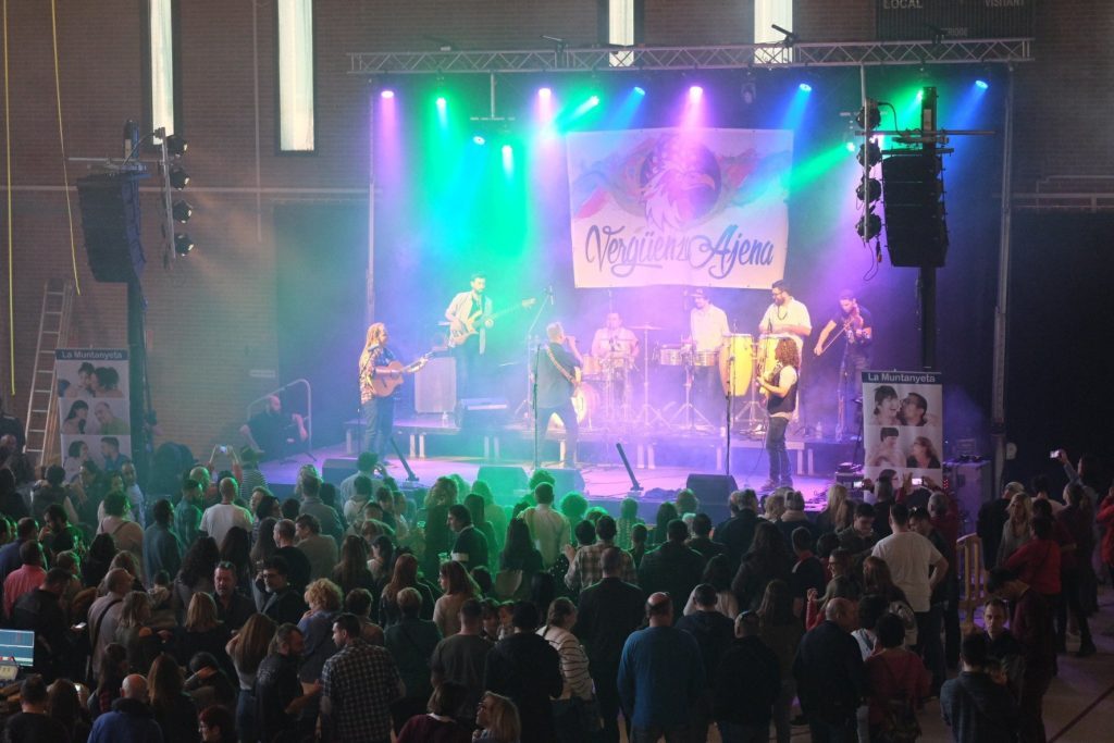 Imatge d'un concert a La Pobla durant les festes del Lledó