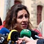L’alcalde prima el ‘dret fonamental’ als ‘dubtes legals’ per mantenir Laia Estrada al plenari