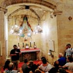 Vimbodí i Poblet redescobreix l’altar de Jujol de l’església