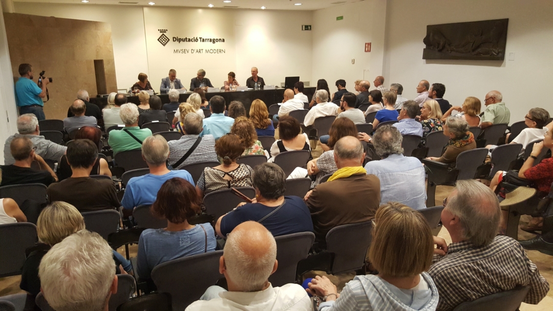 'El plaer d'escriure. Estudis sobre l'obra literària de Jordi Tiñena', editat per la Diputació de Tarragona, s'ha presentat al Museu d'Art Modern