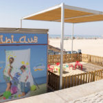 La platja del Regueral de Cambrils estrena un miniclub municipal per a nens de 4 a 10 anys
