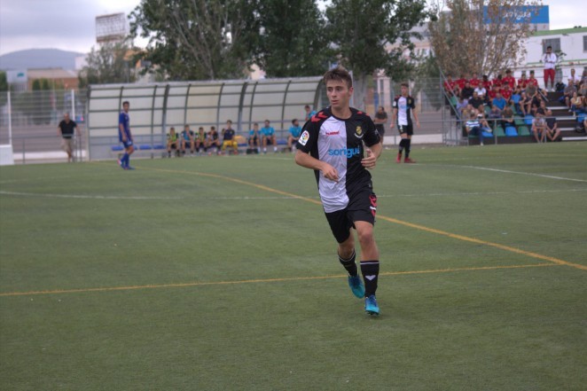 El migcampista del juvenil B torna amb la seva selecció