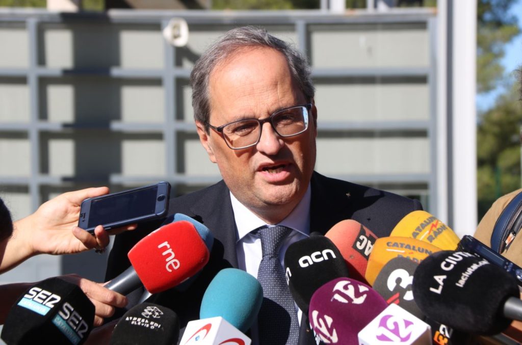El president de la Generalitat visita l’expresidenta del Parlament a la presó de Mas d’Enric