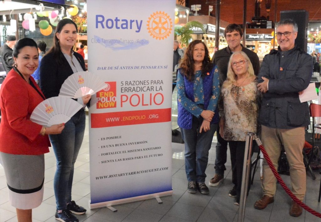 Imatge dels participants a la roda de premsa sobre la lluita contra la poliomielitis
