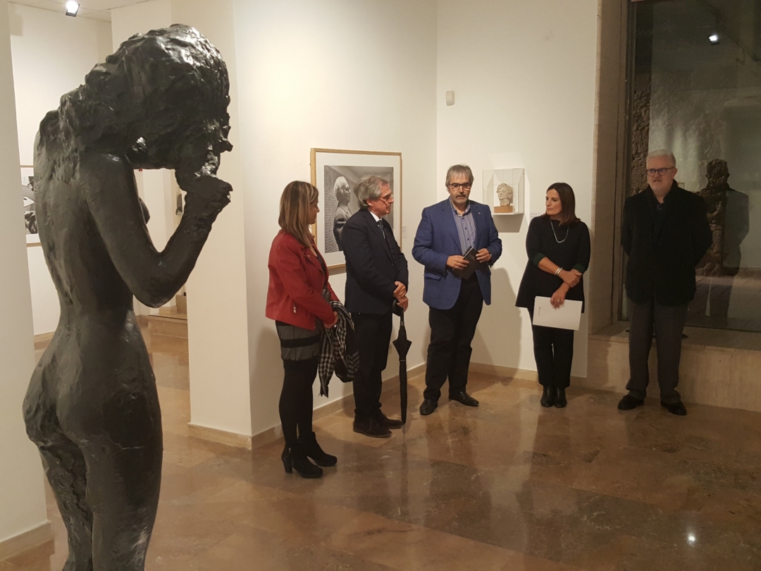 La mostra 'Ànimes Palpables', amb imatges de Jean Marie del Moral, és oberta al públic fins al 19 de gener
