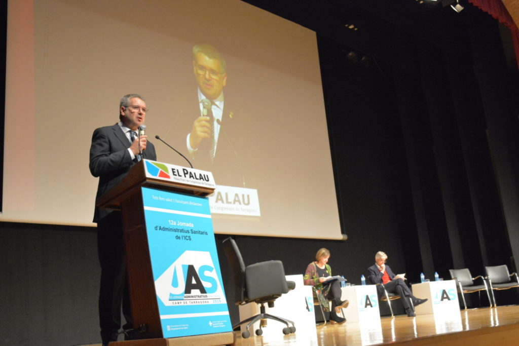 L’alcalde de Tarragona, Pau Ricomà, ha volgut fer visible la tasca dels professionals administratius de la sanitat