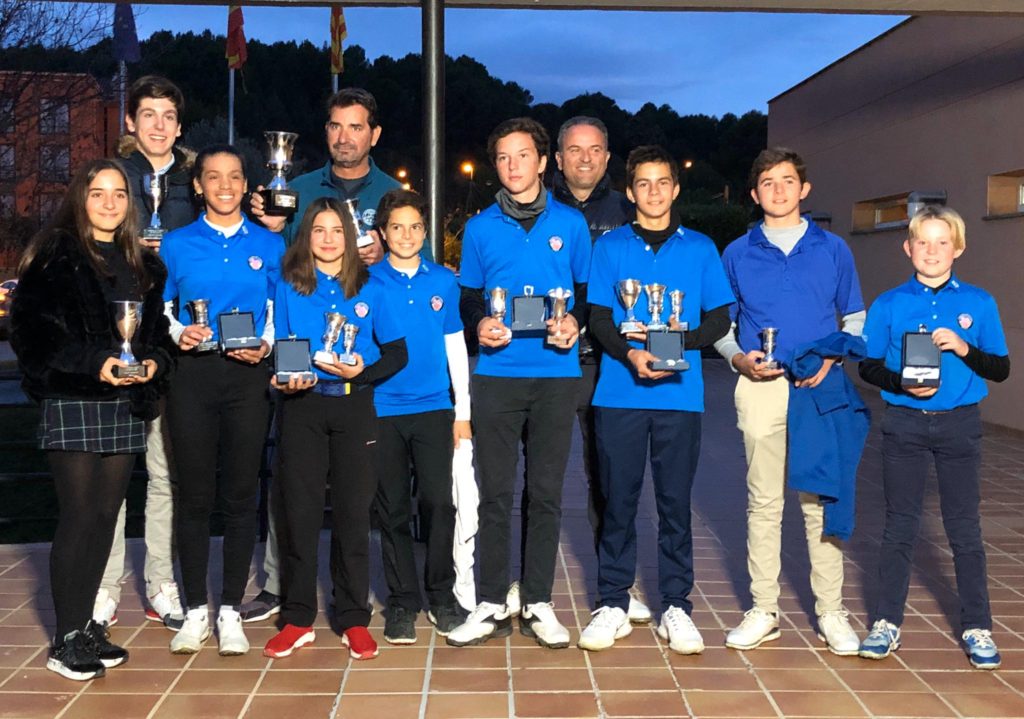 Al títol de campions de Catalunya per equips sub14 s’hi afegeix també la victòria en la categoria hàndicap amb l’equip B del club tarragoní
