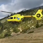 Activen l’helicòpter del SEM per evacuar un motorista accidentat a prop de Cornudella