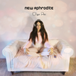 Olga Pes presenta el seu setè àlbum, ‘New Aphrodite’, als jardins del Castell de la Nou de Gaià