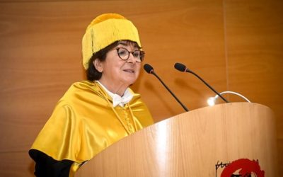La URV investeix doctora honoris causa Pilar Galán per canviar el paper que la nutrició té sobre la salut