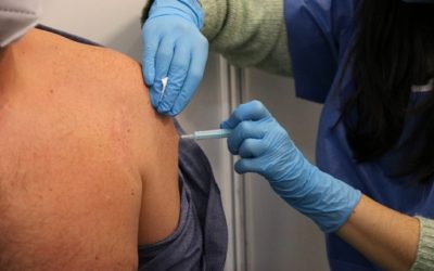 Investigadors de la URV estimen com es propaga la Covid entre les persones en funció de si estan vacunades o no