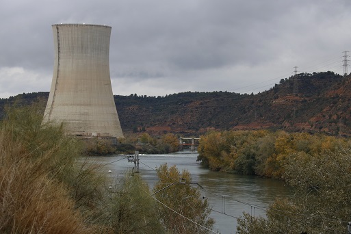 La CHE i l’ACA obren un expedient per sancionar el vessament al riu de la nuclear d’Ascó