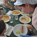 Com aconseguir ajuts per al menjador escolar al Tarragonès