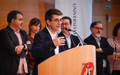 Pallarès lidera la primera volta de les eleccions al rectorat i es jugarà el càrrec amb María José Figueras