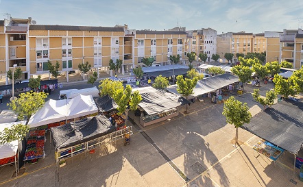 Comença la renovació de la pavimentació d’un tram del carrer Jaume I i la zona del mercat de Constantí