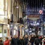 L’enllumenat de Nadal es comença a instal·lar als carrers de Reus