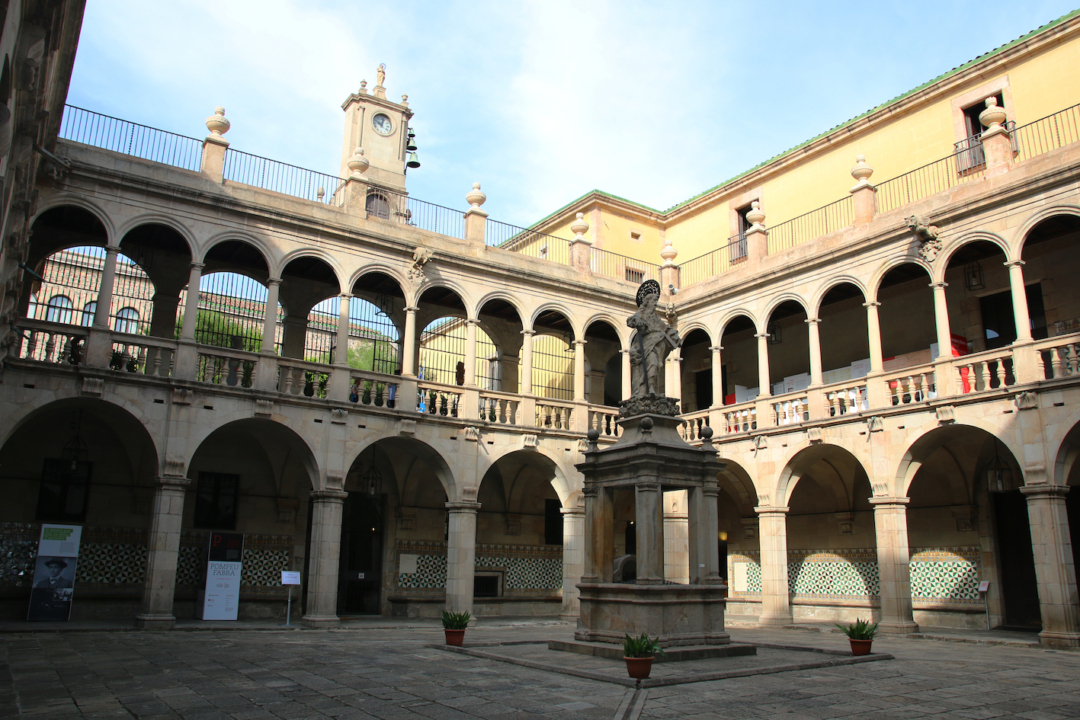 Imatge del claustre de l'Institut d'Estudis Catalans. Foto: Cedida