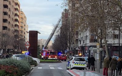 L’incendi de Reus se salda amb 19 ferits, dos d’ells crítics, 150 evacuats i un detingut