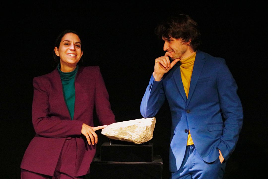 Pau Ferran i Bàrbara Roig interpreten "Lot 5 6 Pedra". Foto: ACN